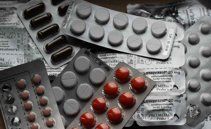 Rekordmånga Amerikaner döda från drogöverdoser – Hänt i Veckan med Caroline Älvebrink Calais&nbsp;Podcast